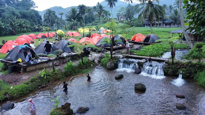 Camping di Mata Air Cimincul