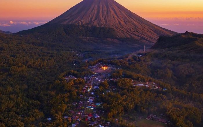 Gunung Inerie - Ngada NTT