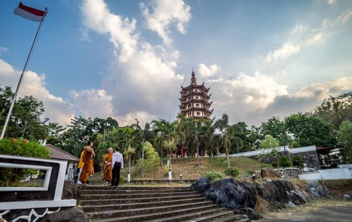 Pagoda Watugong Semarang