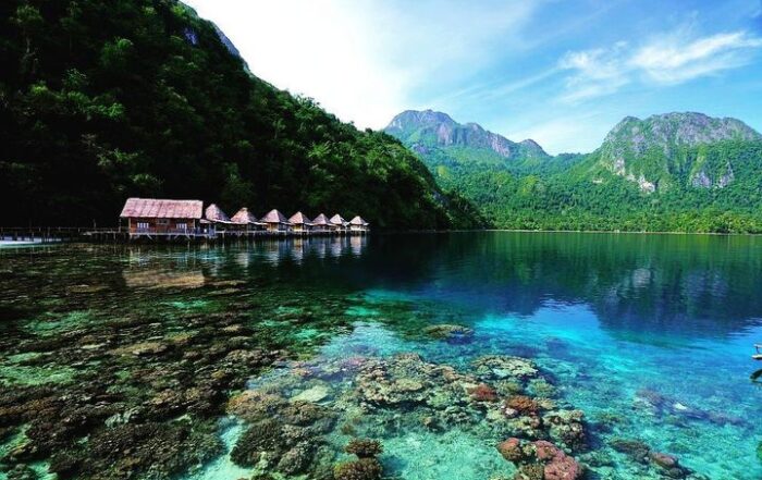 Pantai Ora Maluku Tengah - Maluku