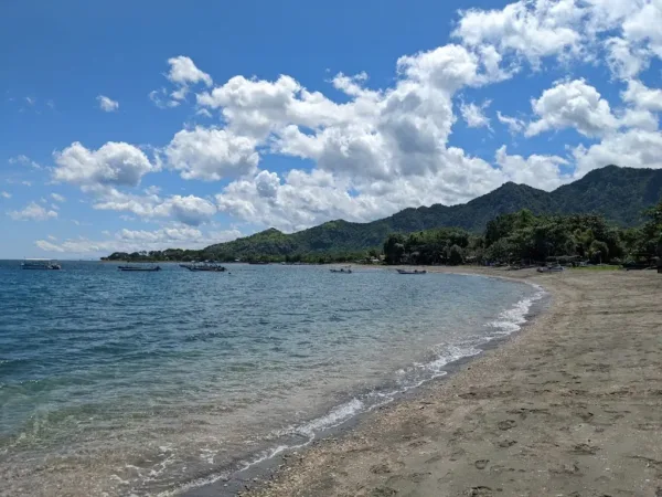 Pantai Pemuteran