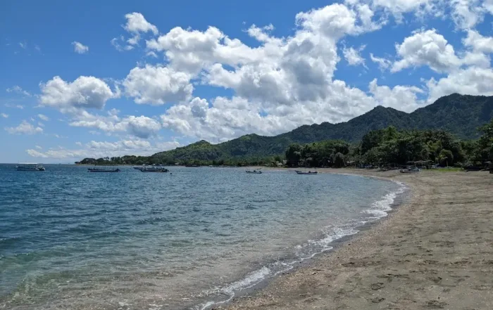 Kepulauan Spermonde Menjelajahi Keindahan Pulau Pulau Di Sekitar Makassar 7 Pantai Pemuteran