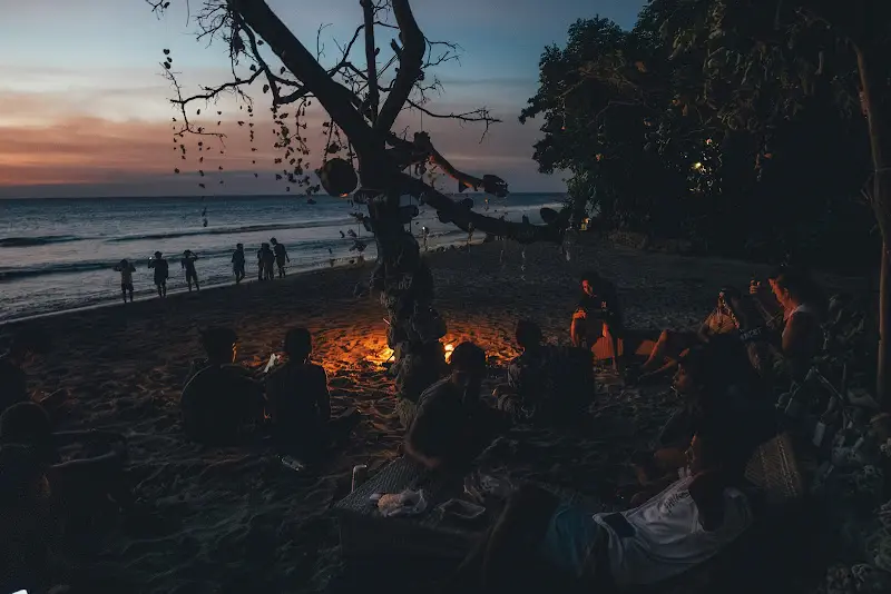 Pantai Senggigi Waktu Malam Hari