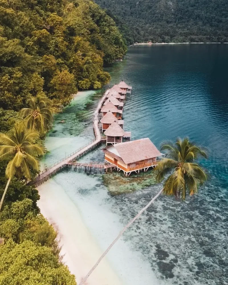 Pulau Ora Desa Saleman Maluku Tengah