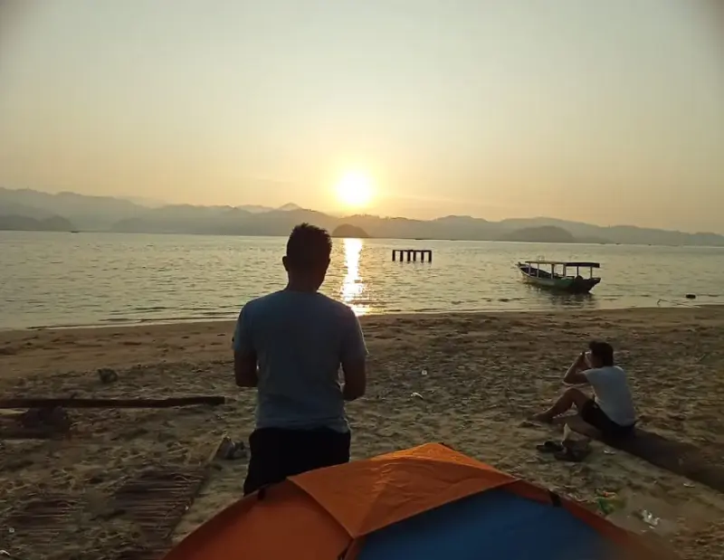 Pulau Cubadak Mandeh