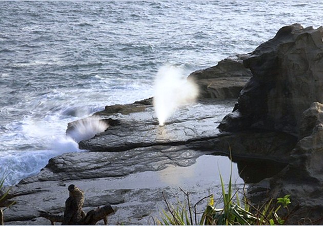 Pantai klayar Pacitan