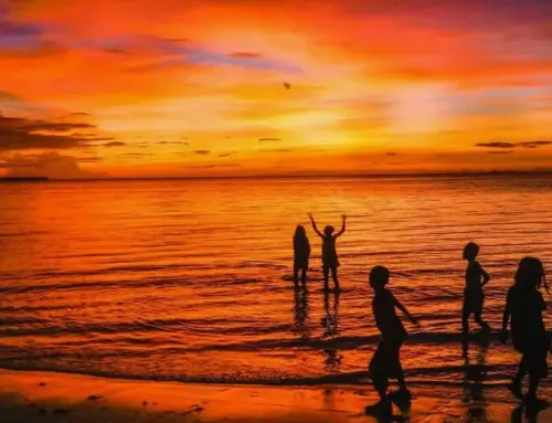 Pulau Kei Kecil dan Pesonanya: Menyaksikan Senja di Tanjung Ngidiun