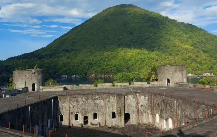Benteng Belgica Pulau Banda Neira, Maluku