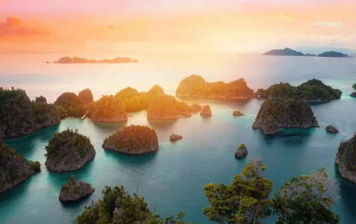 Pulau Pianemo Distrik Waigeo Raja Ampat Papua