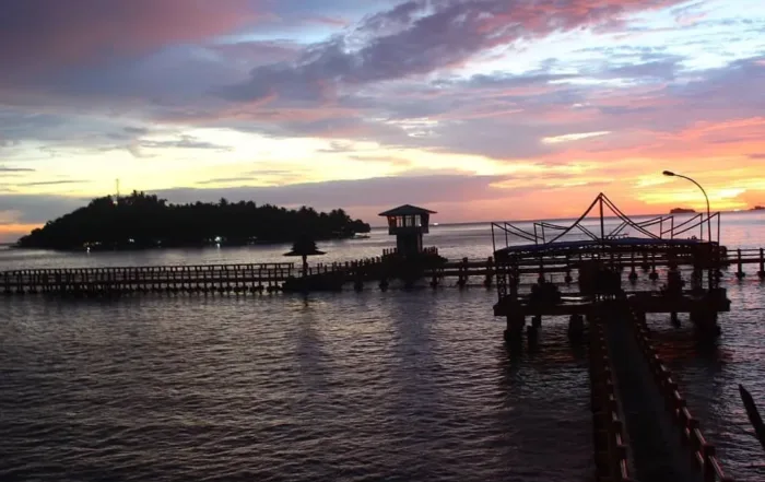 Sunset Pantai Carocok Painan Sumatera Barat