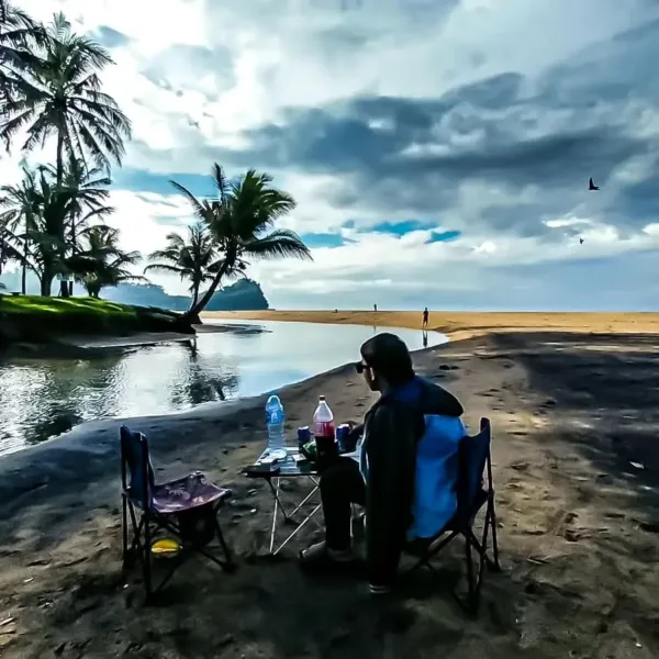 Pantai Wonogoro Kabupaten Malang Jawa Timur