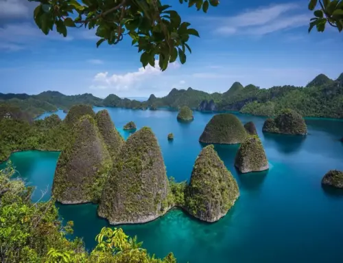 6 Tempat Wisata Di Papua Yang Paling Indah