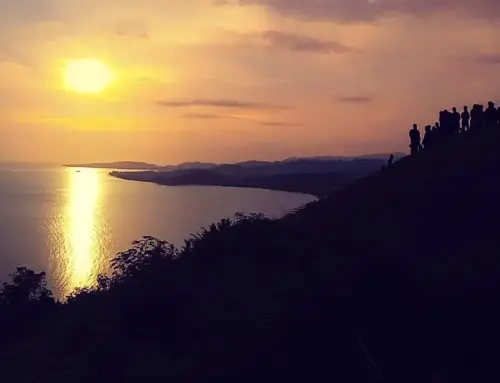 Bukit Langkisau Painan “Pesona Sunset Menakjubkan Dan Area Paralayang”