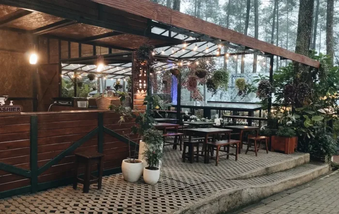 Pulau Seliu Di Membalong Pantai Yang Indah Dan Menjadi Tempat Wisata Favorit Di Belitung 9 Kafe di Orchid Forest Cikole