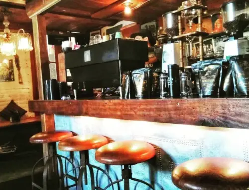 Ulasan Cafe dan Restoran di Seminyak, Bali