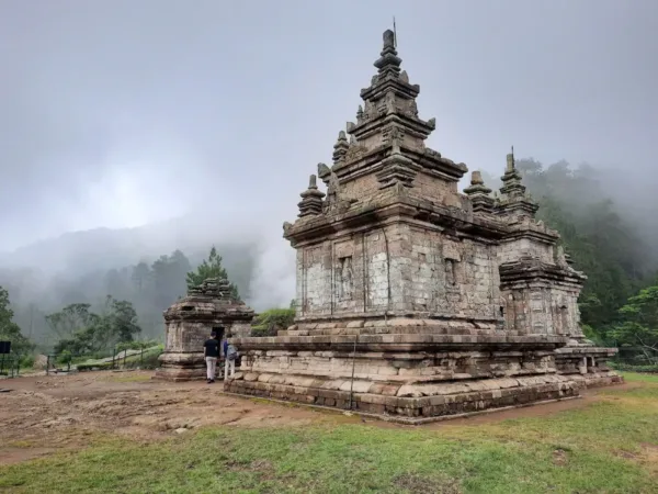 Kenapa Dinamakan Candi Gedong Songo