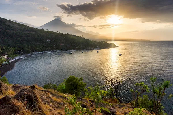 Pantai Amed Bali