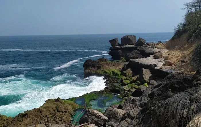 Pantai Kedung Tumpang