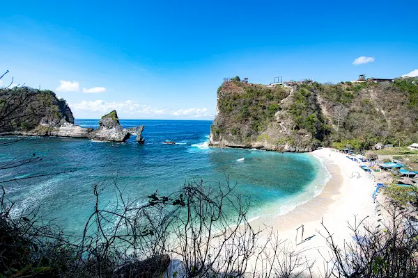 Pantai Atuh