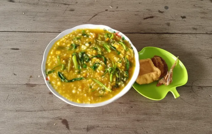 Tinutuan - Bubur khas Manado