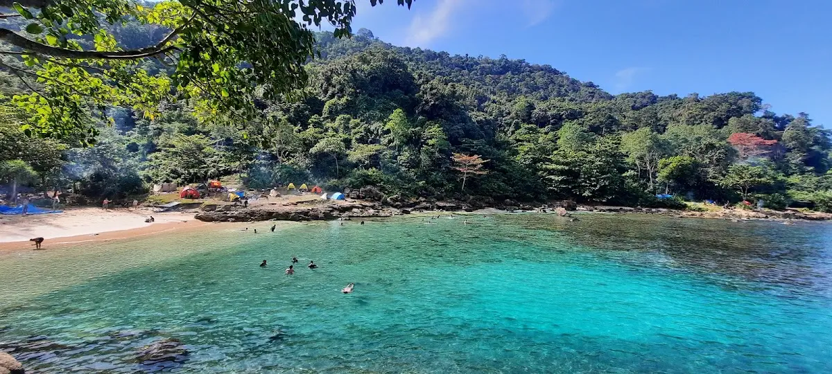 Tips Menuju Lhok Mata Ie (Aceh Besar) 2025 : Keindahan, Rute & Aturan Camping