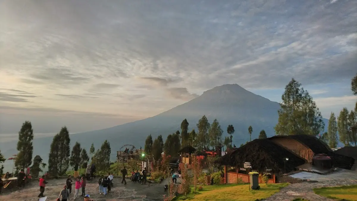 5 Wisata Temanggung Paling Hits 2025: Dari Posong hingga Embung Kledung