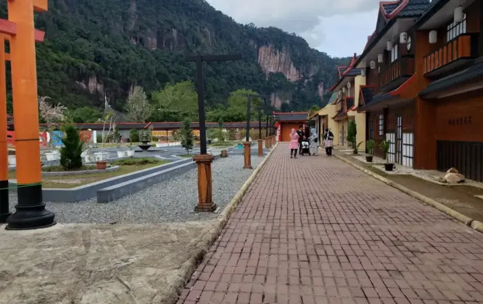 Tiket Masuk Kampung Eropa Harau